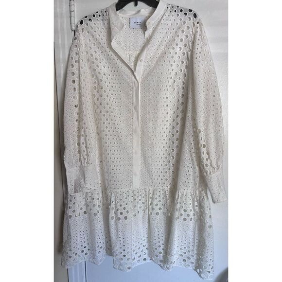 AKRIS PUNTO
White Cotton Eyelet Long Sleeve Dress Size 12 - Picture 6 of 9